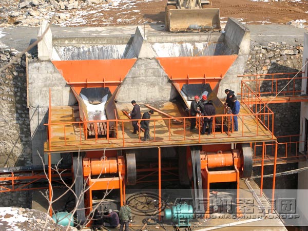 破碎機(jī)服務(wù)安裝現(xiàn)場