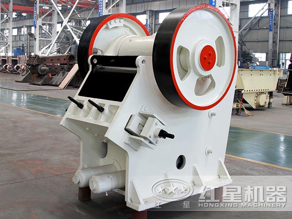 歐版頁巖顎式破碎機(jī)