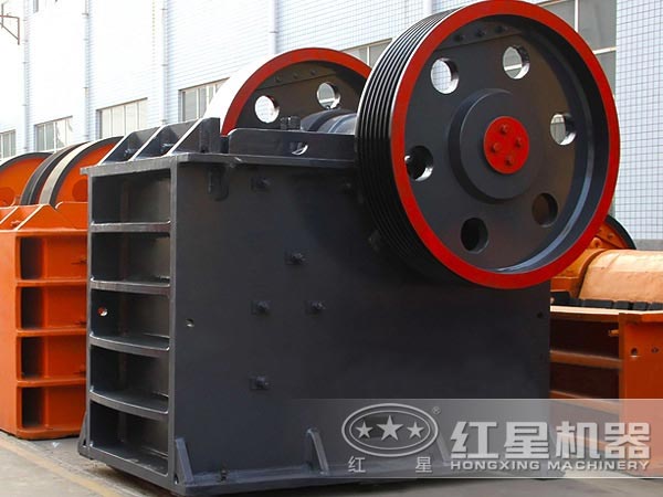 液壓頁巖顎式破碎機(jī)