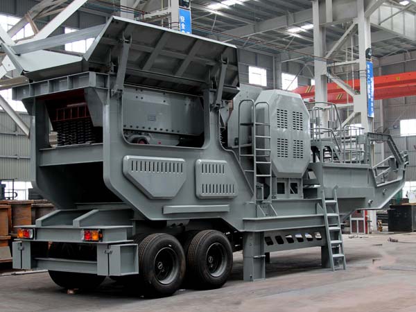 顎式移動(dòng)破碎站生產(chǎn)車間