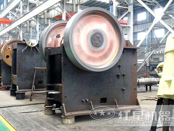 顎式破碎機(jī)設(shè)備 顎式破碎機(jī)設(shè)備