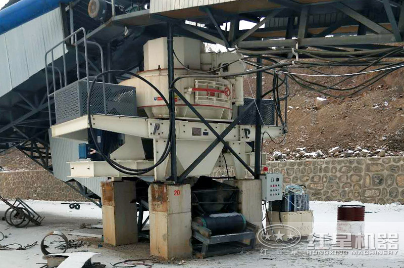 VSI立軸式?jīng)_擊破碎機(jī)現(xiàn)場(chǎng)