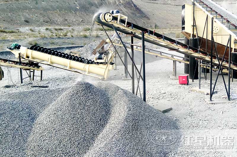 螺旋式洗沙機(jī)在建現(xiàn)場(chǎng)實(shí)拍