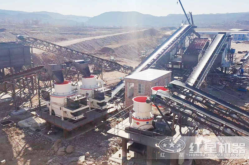 沖擊式制砂機作業(yè)現(xiàn)場實拍