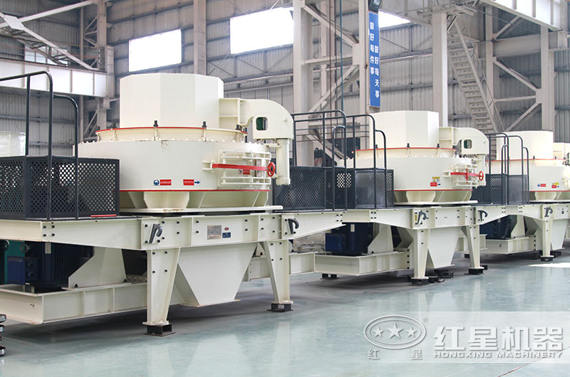 沖擊式破碎機(jī)現(xiàn)場實(shí)拍圖