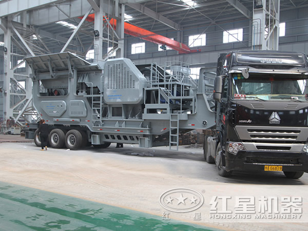 移動式碎石機(jī)設(shè)備