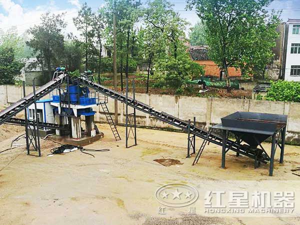 山石制砂機(jī)生產(chǎn)現(xiàn)場(chǎng)