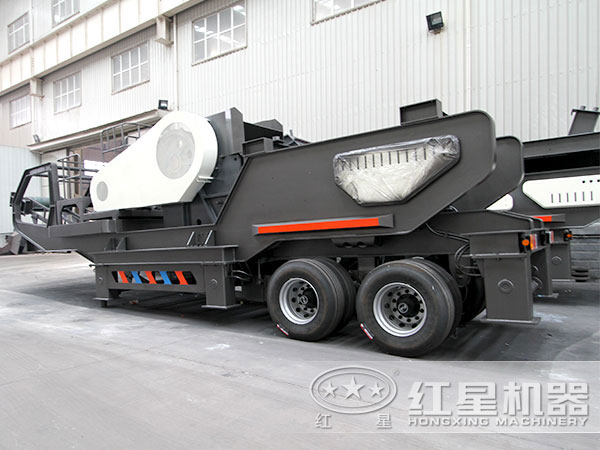 紅星小型移動(dòng)車載磕石機(jī)