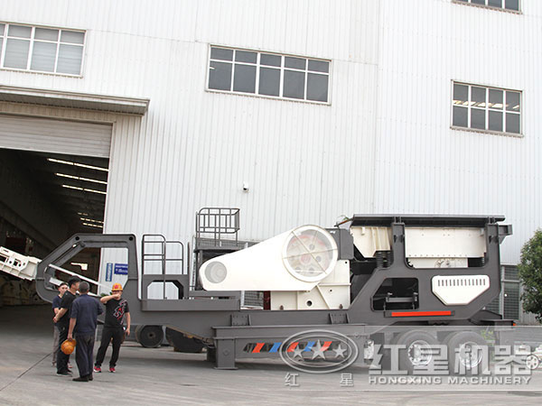 用戶(hù)來(lái)廠參觀試機(jī)