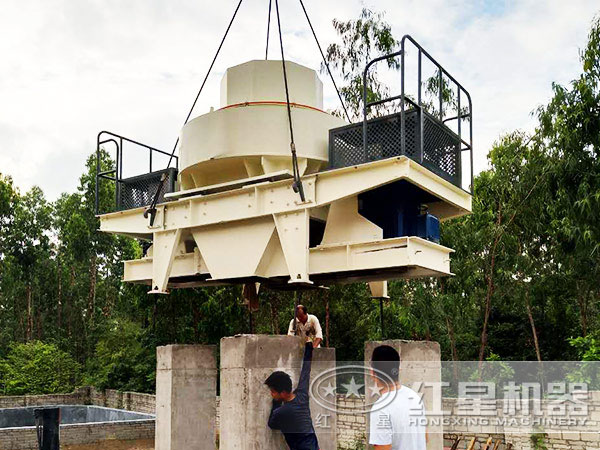 珍珠巖制砂生產(chǎn)線安裝現(xiàn)場(chǎng)