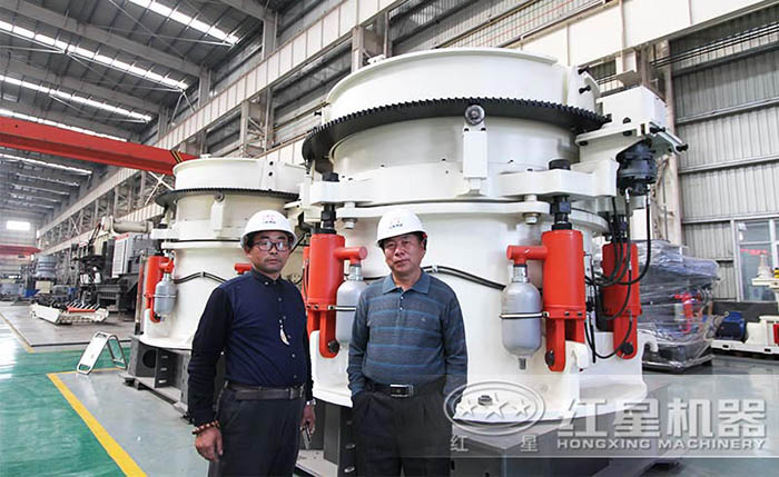 圓錐打石子機(jī) 圓錐打石子機(jī)