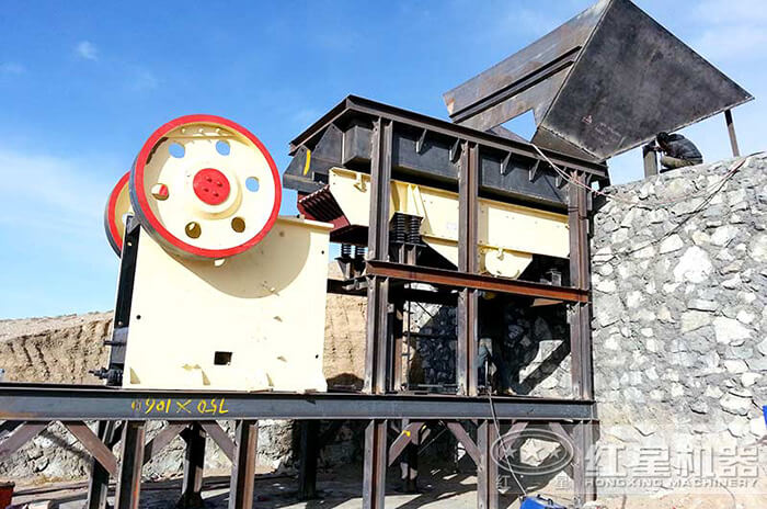 顎式破碎機(jī)專業(yè)粗破設(shè)備