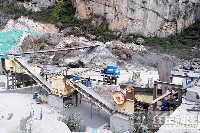 不同類型的石頭破碎機(jī)扮演者不同的角色