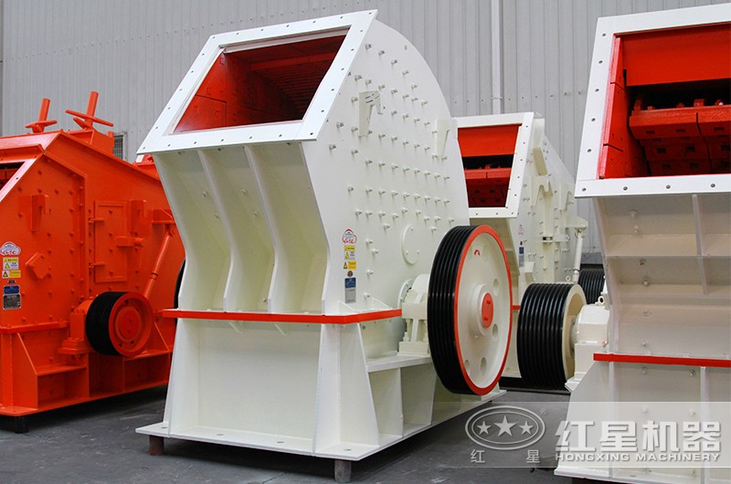 錘式破碎機(jī)設(shè)備