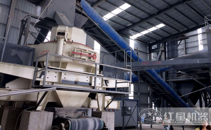 紅星石頭制砂機室內(nèi)作業(yè)現(xiàn)場