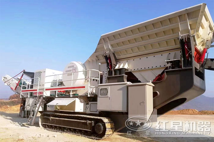 時(shí)產(chǎn)200噸移動(dòng)石子破碎機(jī)設(shè)備展示