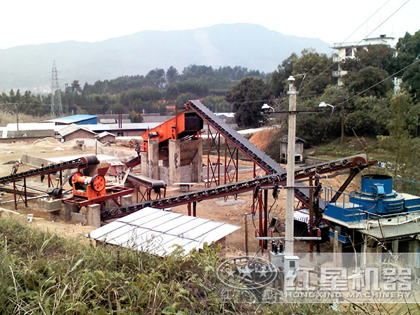 石料制砂機(jī)客戶現(xiàn)場(chǎng) 石料制砂機(jī)客戶現(xiàn)場(chǎng)