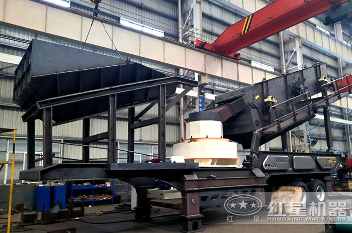 可移動(dòng)式磕沙機(jī)廠家車間圖