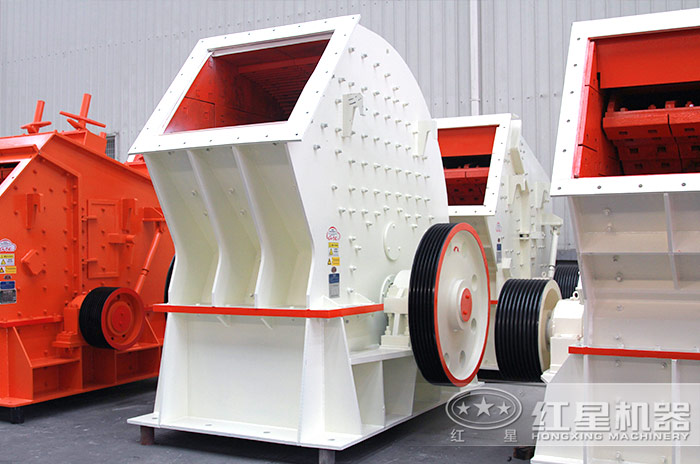 升級版PCZ型重錘式破碎機(jī) 升級版PCZ型重錘式破碎機(jī)