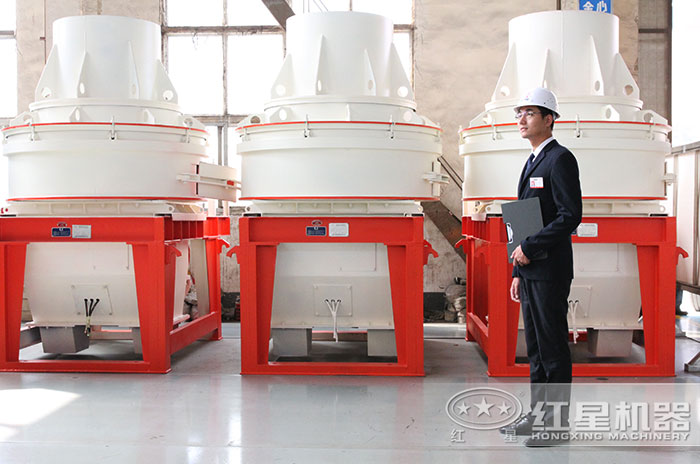 專業(yè)的小型制砂機(jī)生產(chǎn)車間 專業(yè)的小型制砂機(jī)生產(chǎn)車間