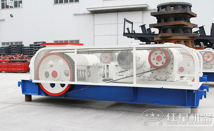 小型對(duì)輥碎石機(jī)