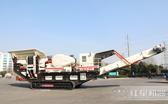 履帶式破碎機(jī)設(shè)備智能操作，自行驅(qū)動行走