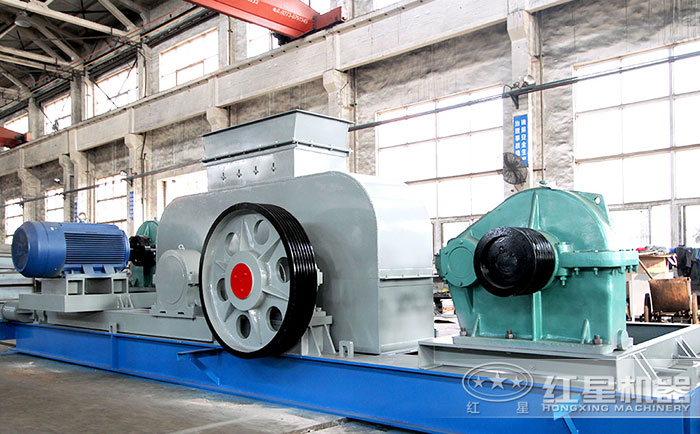 對(duì)輥式破碎機(jī)設(shè)備