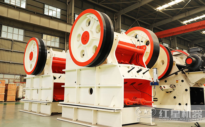 粗碎石塊破碎機設(shè)備