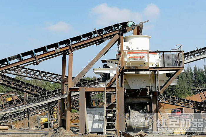 制砂機(jī)作業(yè)現(xiàn)場(chǎng) 制砂機(jī)作業(yè)現(xiàn)場(chǎng)