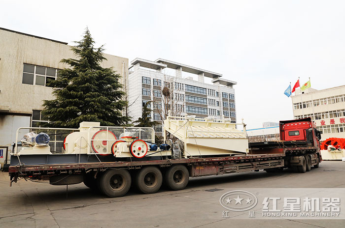 對(duì)輥式打沙機(jī)設(shè)備現(xiàn)場直發(fā)山西