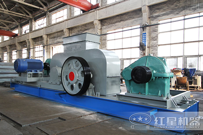 對輥式制沙設備