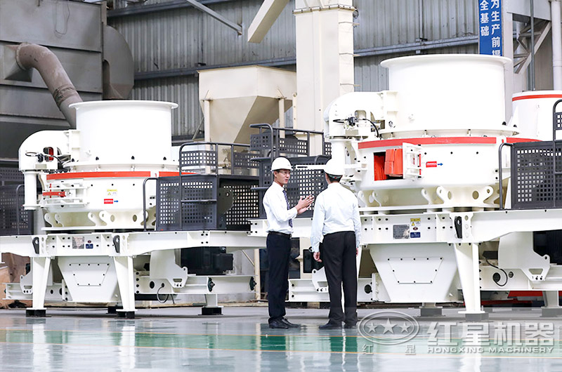 客戶到廠參觀環(huán)保制砂機