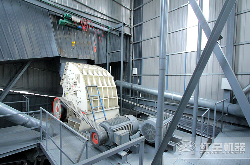 錘式粉碎現(xiàn)場實拍