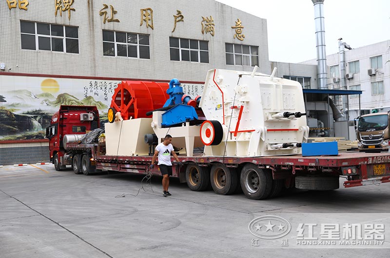 全套制砂生產(chǎn)設備發(fā)貨現(xiàn)場