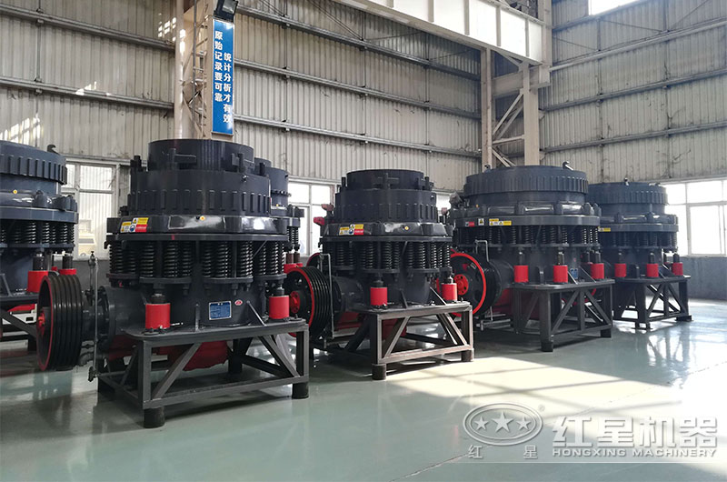 15萬(wàn)預(yù)算可帶走紅星復(fù)合型圓錐石頭破碎機(jī)