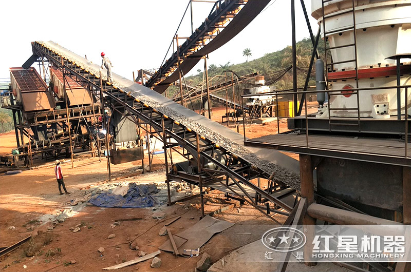 固定式制砂生產(chǎn)線現(xiàn)場(chǎng)