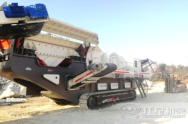 顎式移動(dòng)破碎機(jī)設(shè)備——履帶式